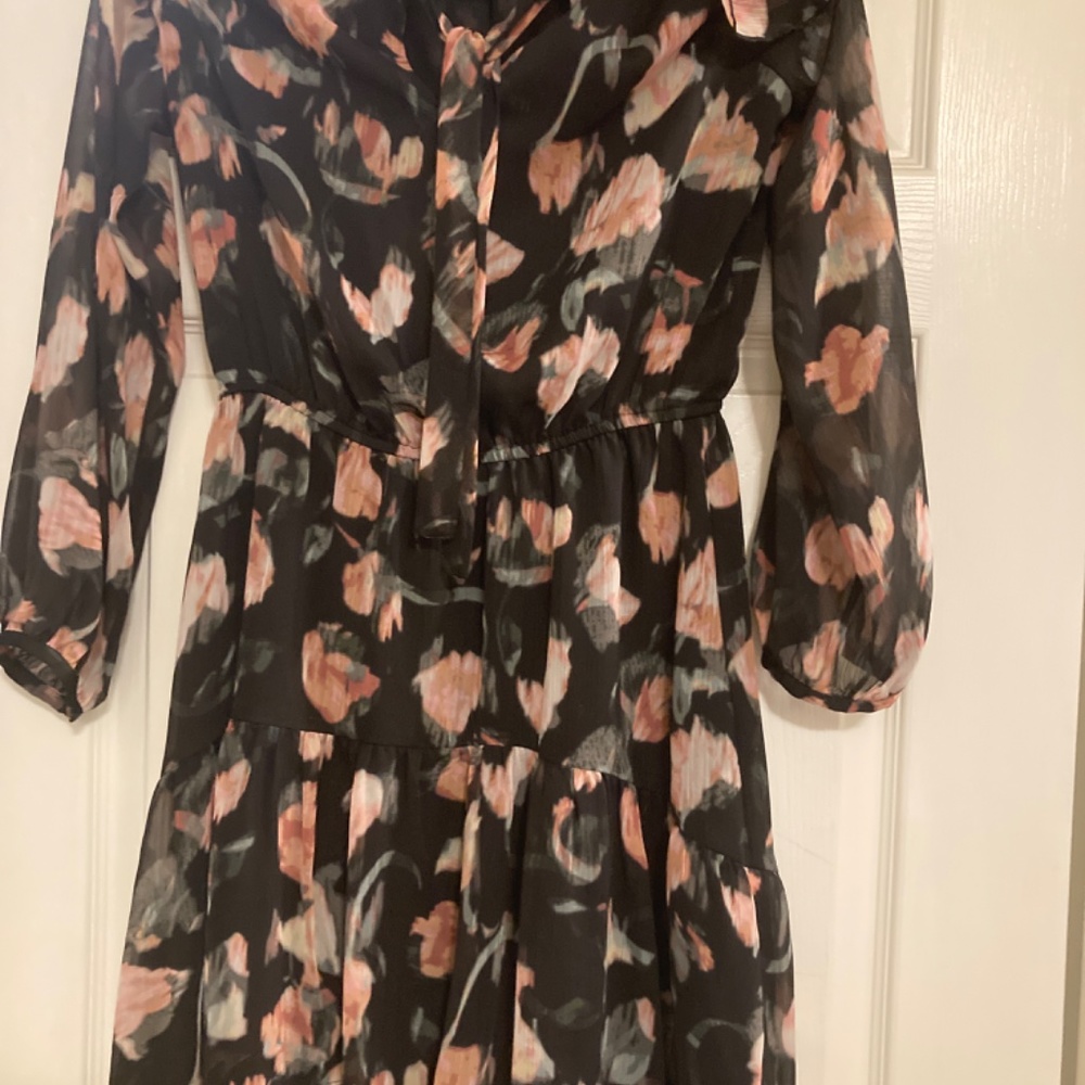 High Low Cold Shoulder Dress - Picture 2 of 3
